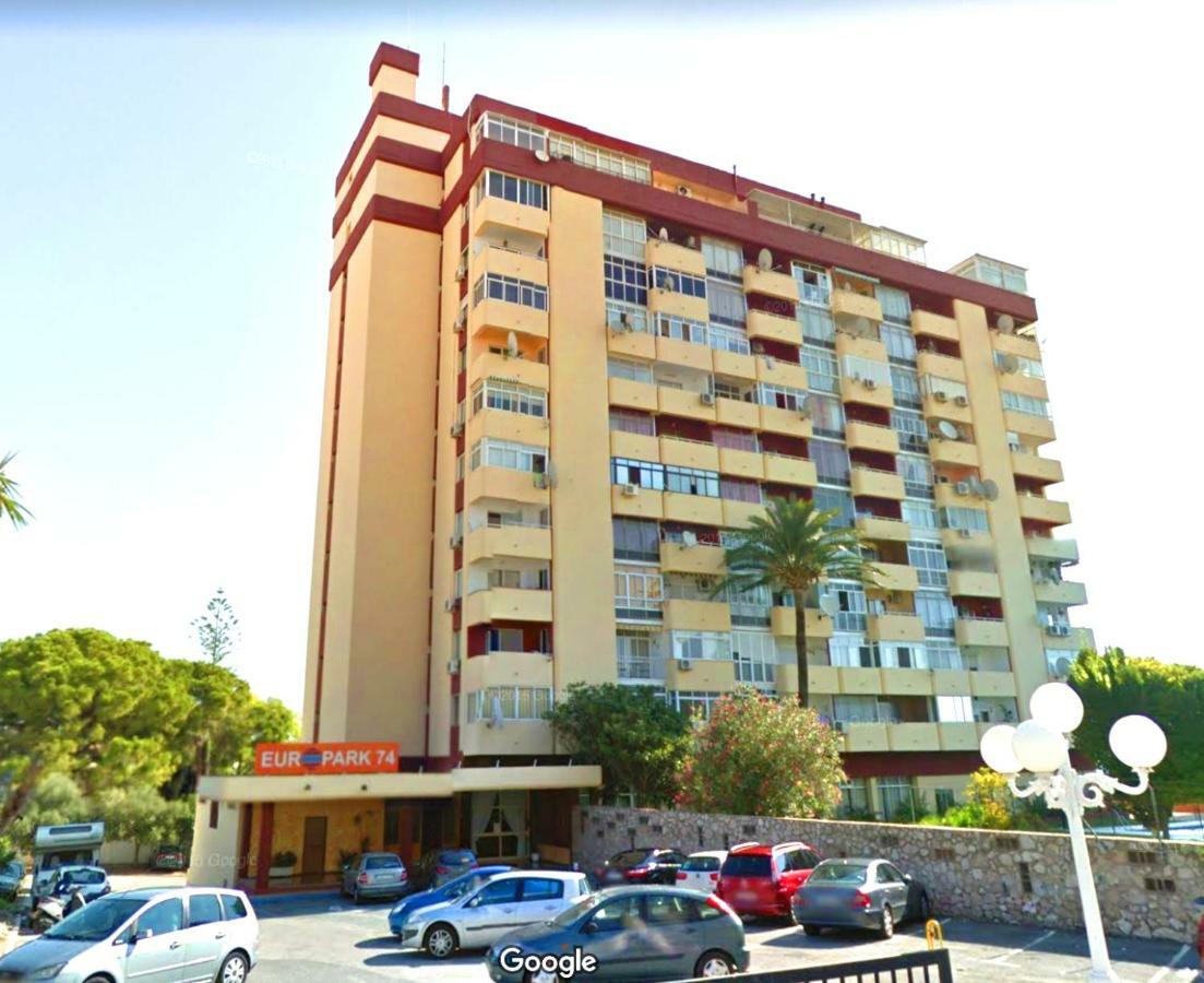 Skysea Holidays בנאלמדנה מראה חיצוני תמונה