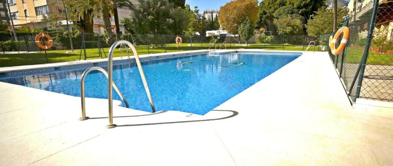 Skysea Holidays בנאלמדנה מראה חיצוני תמונה